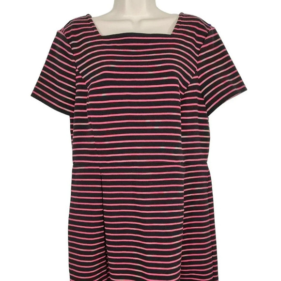 Talbots Dress Pleated Women Size 14 Pink Black Stripe Short Sleeve Square Neck - Picture 2 of 5